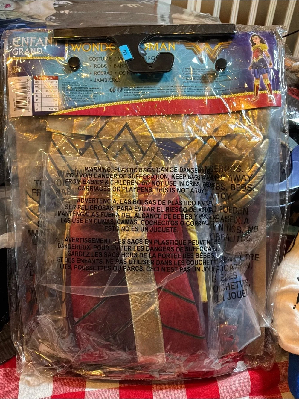 Dc comics Wonder Woman girls costume size large 12/14-NEW